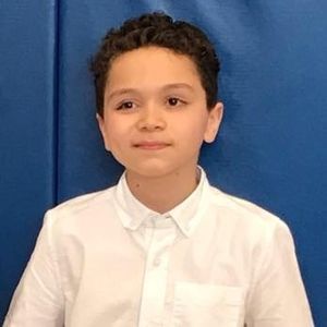 Meet your Posher, Elijah